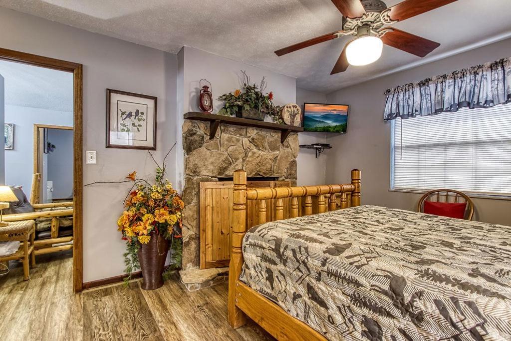 Adalynn'S Mountain Retreat-Hot Tub, 1089 Of Free Tickets For Each Paid Day, Dollywood And More! Pigeon Forge Exterior foto